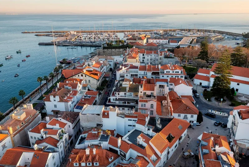 3 BR Townhouse in the historic centre of Cascais